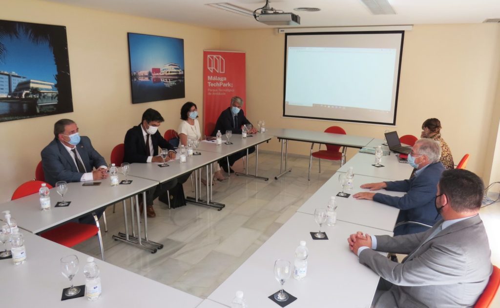 reunión co el Secretaro de Estado de Economía