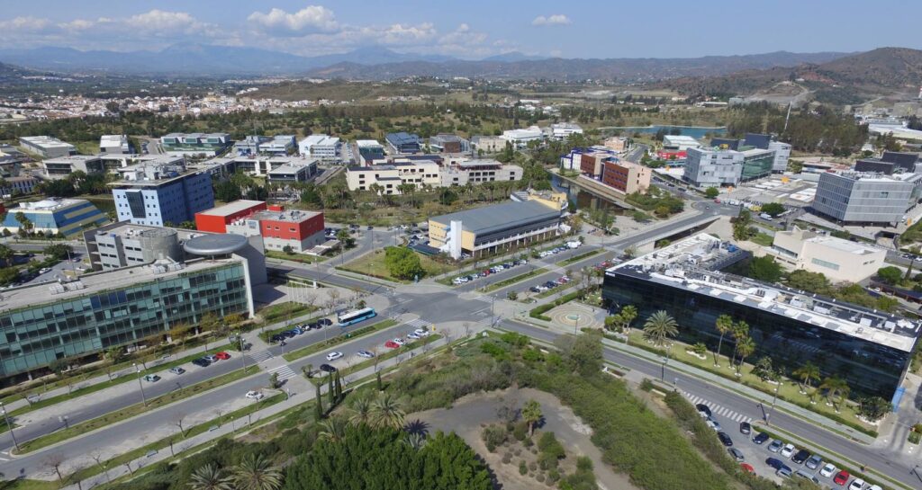 Málaga TechPark Wuhan Institute Industrial Innovation Development acuerdo China
